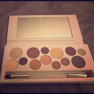 Authentic Clinique Eyeshadow Palette, never used